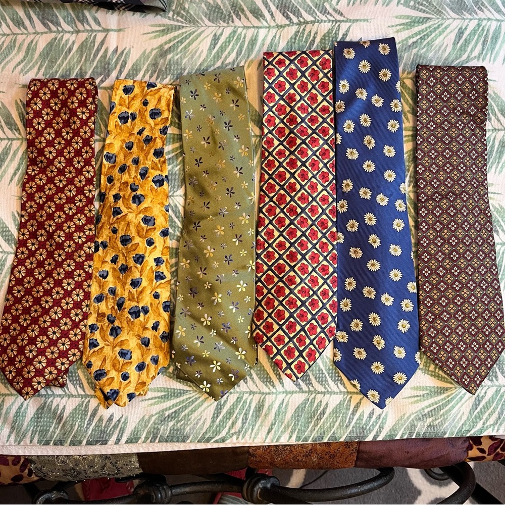 Men's Flower Patterned Ties Set - image 1